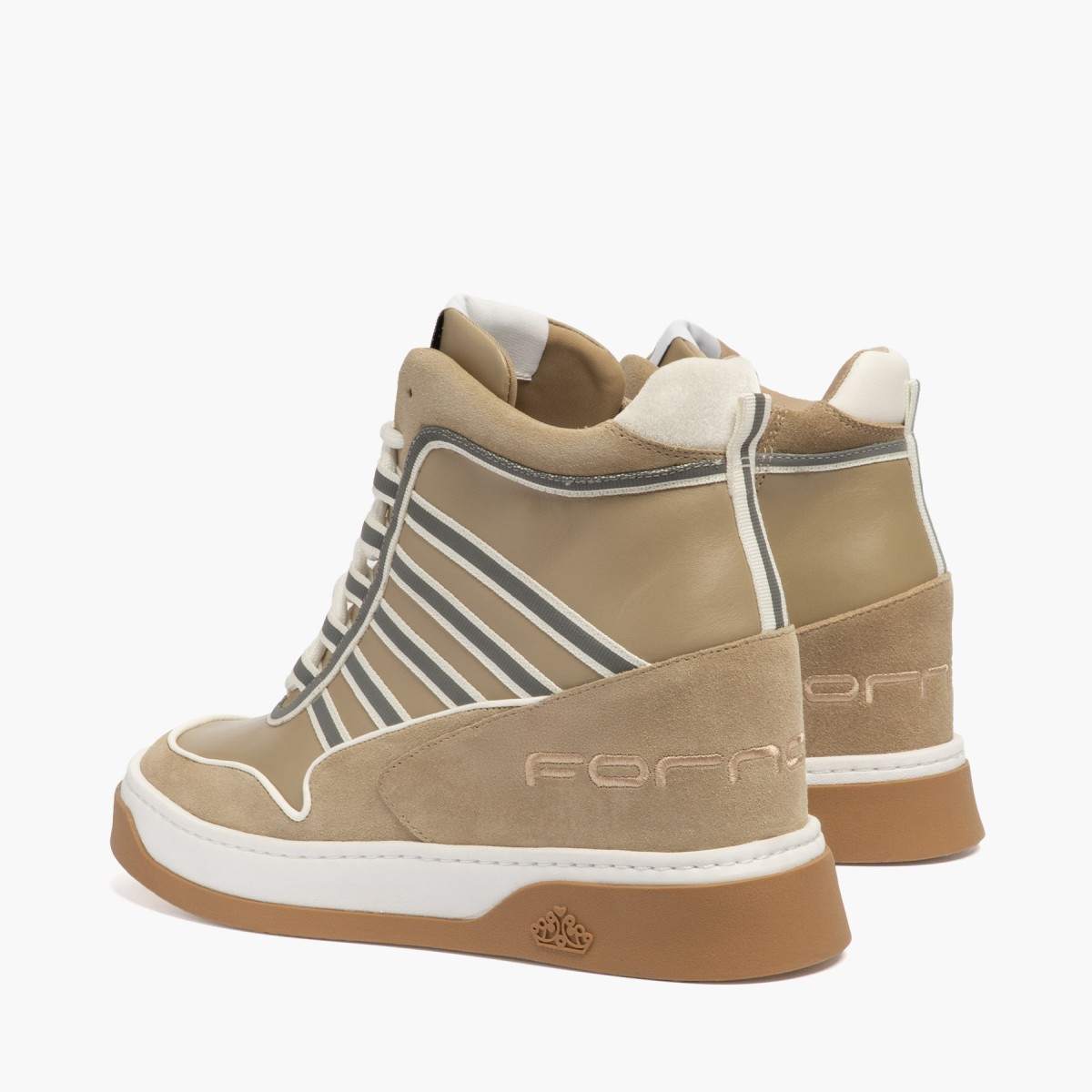 DAISY TAUPE